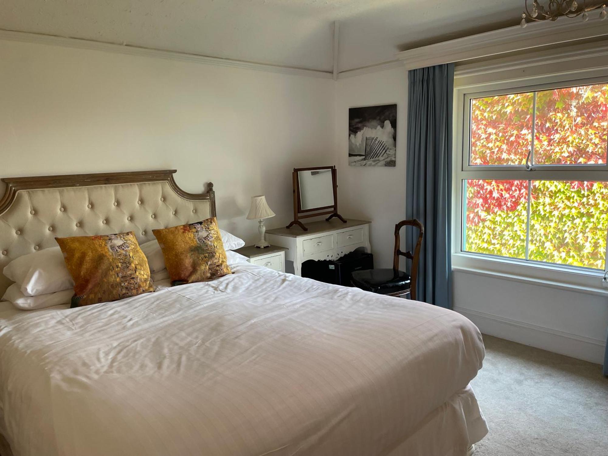 שנקלין Keats Green Hotel מראה חיצוני תמונה
