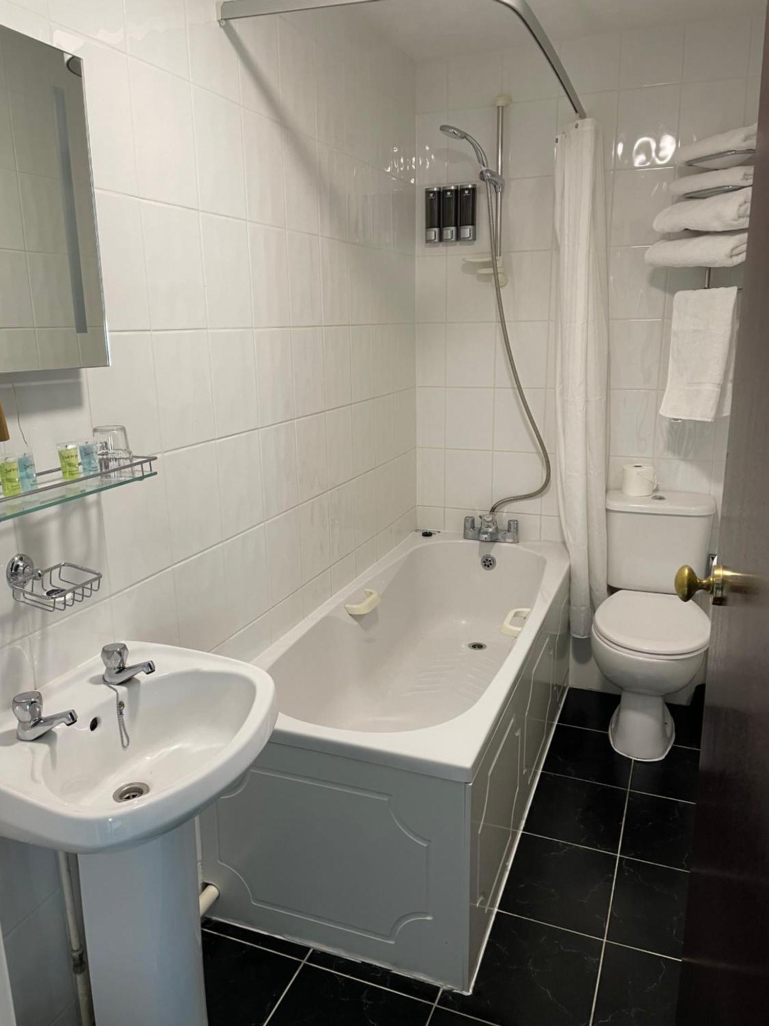 שנקלין Keats Green Hotel מראה חיצוני תמונה